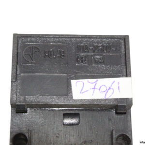 finder-90.49-timer_relay-socket-(new)-2