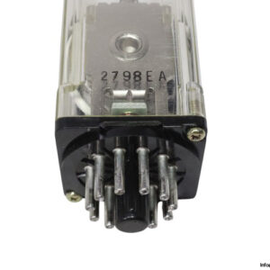 omron-MK2KP-24-vac-latching-relay-(new)-2