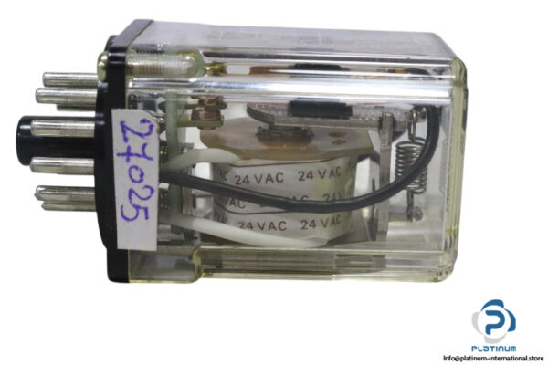 omron-MK2KP-24-vac-latching-relay-(new)-3