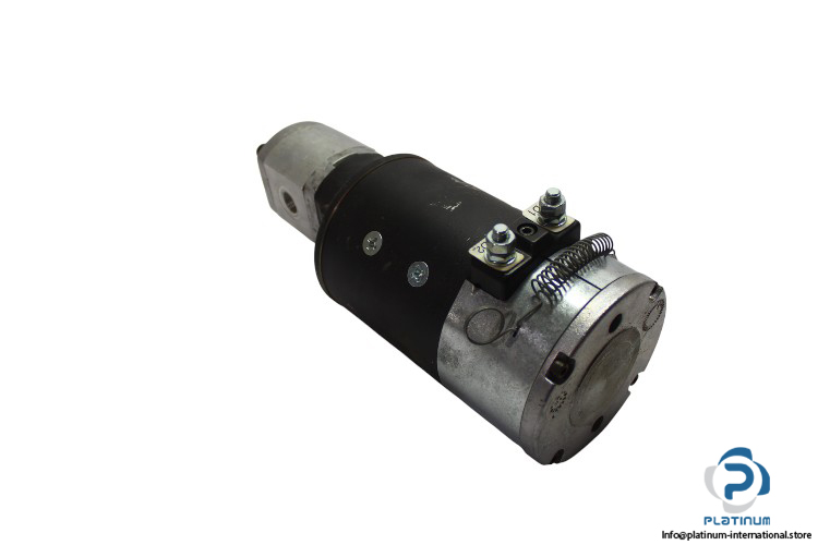 sundstrand-TFP-100_3.2-S-FR-03-DKA_66G-gear-pump-used-1