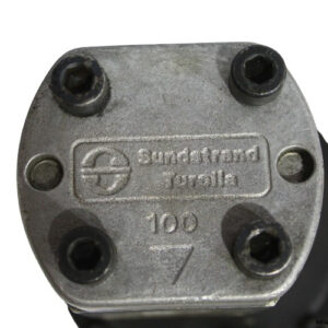 sundstrand-TFP-100_3.2-S-FR-03-DKA_66G-gear-pump-used-2