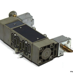 bosch-0-820-027-051-double-solenoid-valve-1