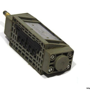 bosch-0-820-016-038-single-solenoid-valve-1