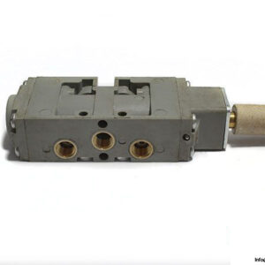 bosch-0-820-022-994-solenoid-valve-1