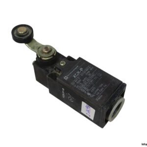 telemecanique-XCK-P118-limit-switch-(used)