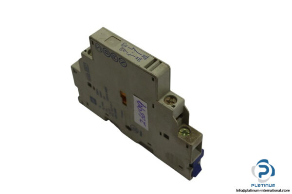 telemecanique-GV2-AN11-motor-circuit-breaker-(used)