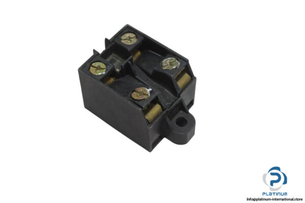 telemecanique-XES-P2151-contact-block-(new)