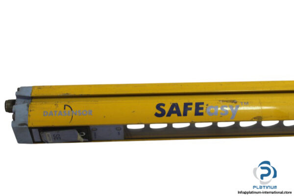 datasensor-SE4-35-120-PP-W-emitter-(used)-1