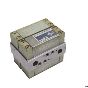 bosch-0-820-223-500-directional-valve-(used)