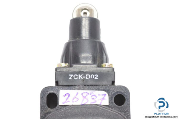 telemecanique-XCK-S-limit-switch-(new)-1
