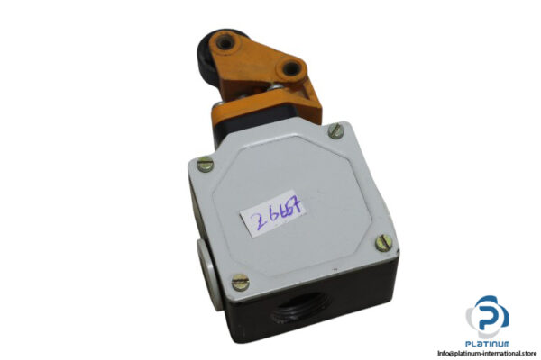 siemens-3SE2-100-0GW-limit-switch-(used)