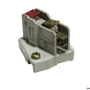 ferraz-MS-3V-2-5-fuse-block-(used)-1
