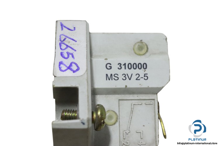 ferraz-MS-3V-2-5-fuse-block-(used)-2