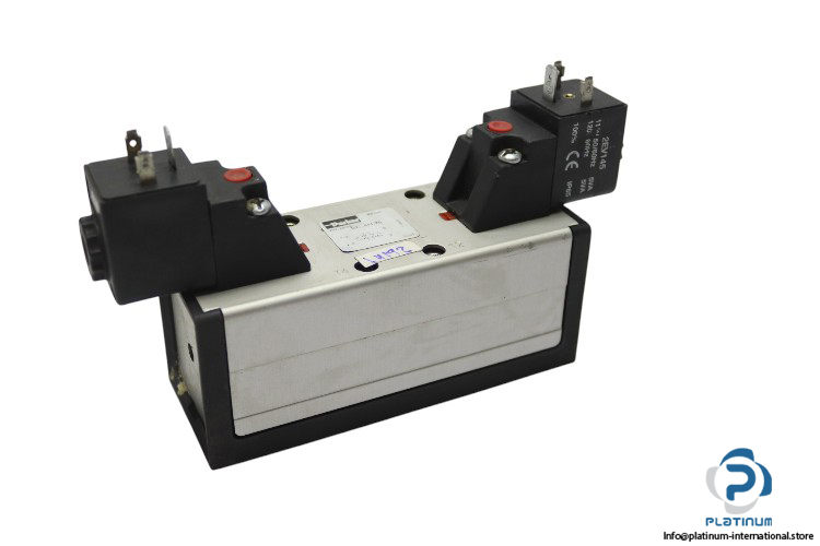 parker-DX2-411-70-solenoid-valve-(used)