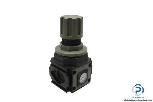 univer-HZ1R-pressure-regulator-(used)