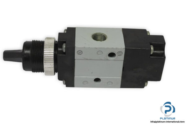 compair-8L302-254-control-valve-(used)-1