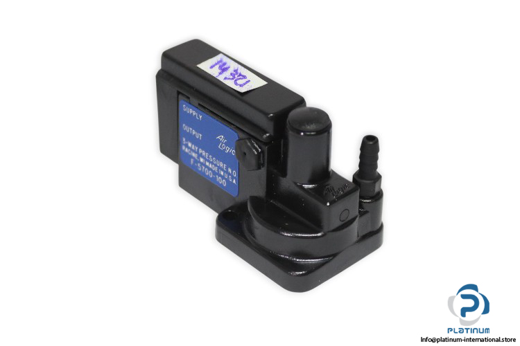 air-logic-F-5700-100-3-way-pressure-piloted-valve-(new)-(carton)