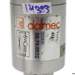 dalmec-4U-00.79.0032-pneumatic-silencer-(used)-1