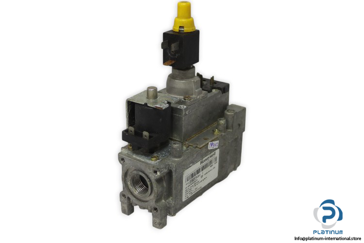 honeywell-VR4601P-gas-valve-(used)