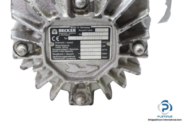 becker-VT-3.6_08-49-vacuum-pump-used-3