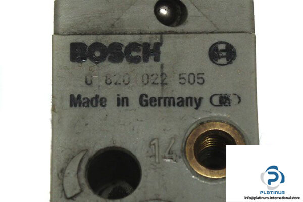 bosch-0-820-022-505-double-solenoid-valve-3