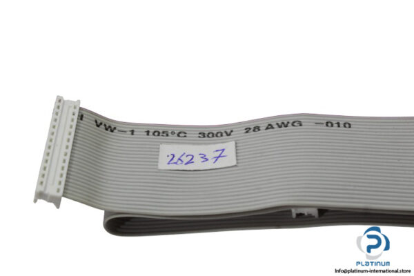 hung-VW-1-ribbon-cable-(new)-1