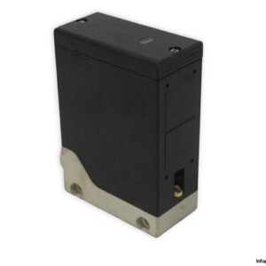 telemecanique-XUE-H3000-photoelectric-sensor-(new)