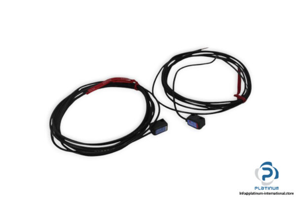 keyence-PS-55T_PS-55R-photoelectric-transmitter-and-receiver-sensor-(new)-5