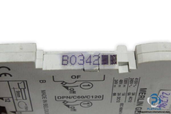 merlin-gerin-26924-auxiliary-contact-(used)-2