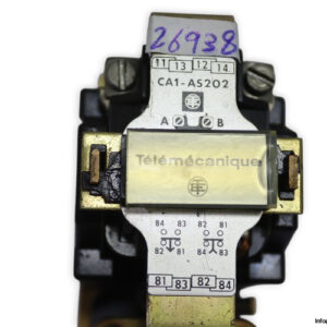 telemecanique-CA1-AS202-time-delay-relay-(used)-1