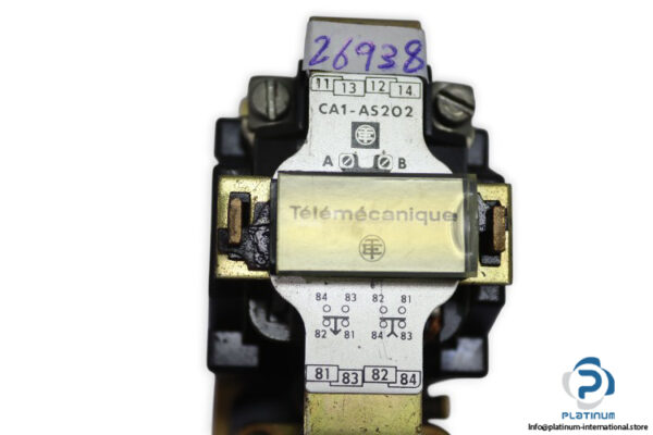 telemecanique-CA1-AS202-time-delay-relay-(used)-1