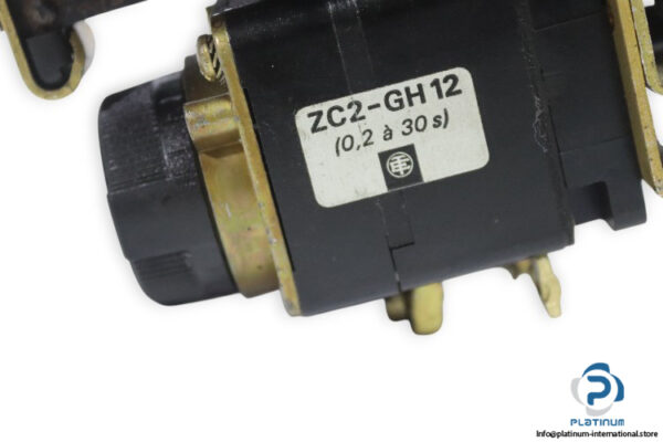 telemecanique-CA1-AS202-time-delay-relay-(used)-2