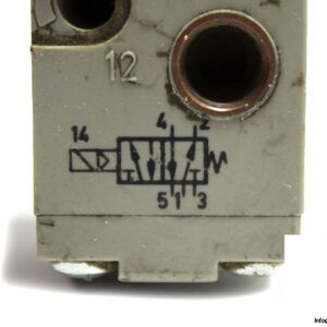 bosch-0-820-023-026-single-solenoid-valve-used-4