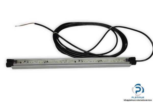waldmann-112-544-001-000-110-81-linear-led-machine-light-(new)