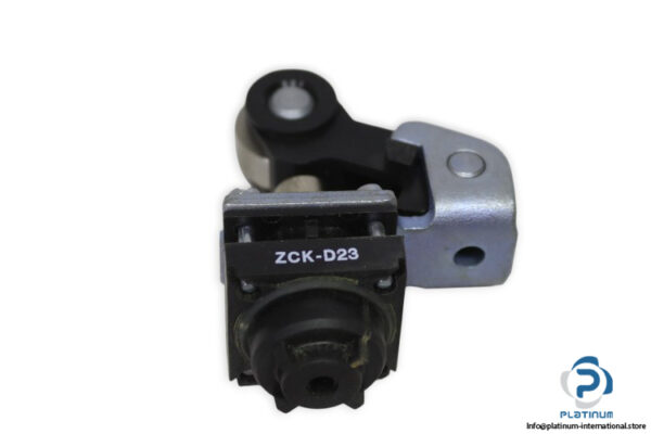 telemecanique-ZCKD23-limit-switch-head-(new)-1