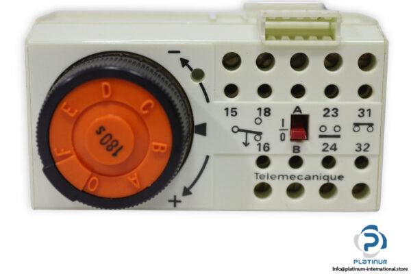 telemecanique-CA2-FR141-controller-time-relay-(new)-1