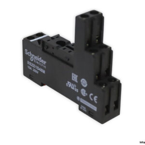 schneider-RSZE1S48M-socket-(used)