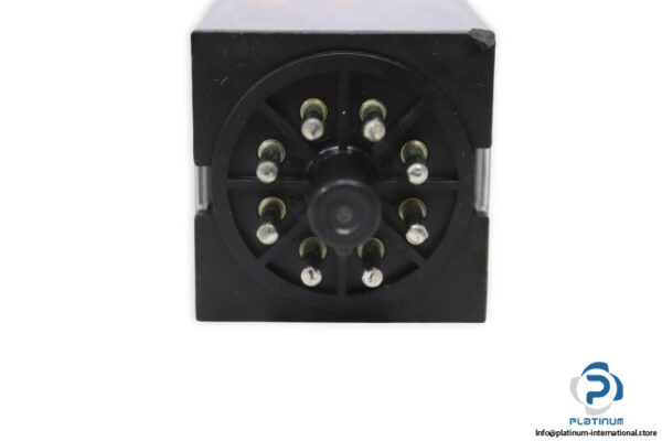 omron-MKS2PI-250VAC-relay-(new)-1