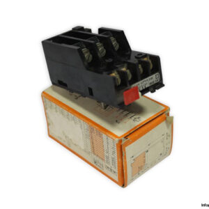 telemecanique-LR1-D09-303-thermal-overload-relay-(new)-1