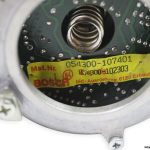 bosch-054300-107401-tachogenerator-(used)-1