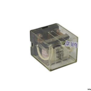 omron-LY3-220-VAC-relay-(used)
