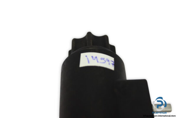 33_95-2SV5-E2ZR.3-solenoid-directional-valve-(used)-1