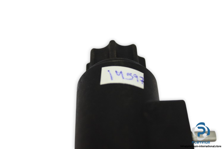 33_95-2SV5-E2ZR.3-solenoid-directional-valve-(used)-1