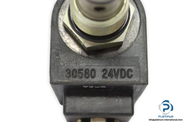 vickers-SV3-10-0-0-24DG-solenoid-directional-valve-(new)-3