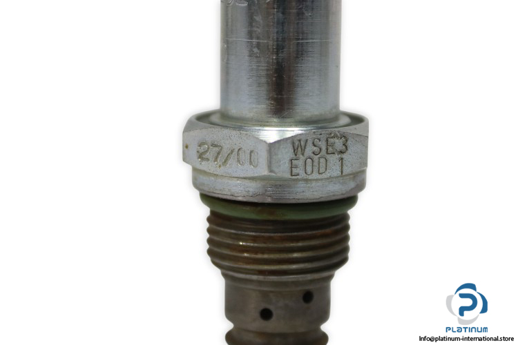 27_00-WSE3-E0D1-solenoid-directional-valve-(used)-2