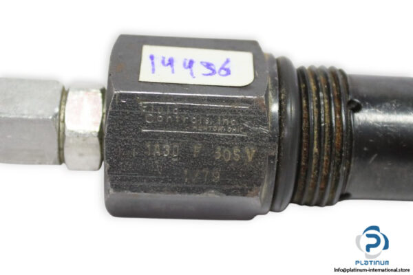 fluid-controls-1A30-F-30SV-cartridge-valve-used-1