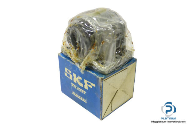 skf-LUCR-30-2LS-linear-ball-bearing-new-carton