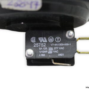 cleveland-controls-RSS-498-344-air-pressure-switch-(new)-3