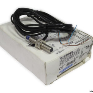 telemecanique-XS1M08MA230-inductive-proximity-sensor-(new)-1