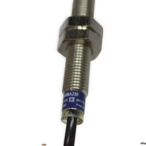 telemecanique-XS1M08MA230-inductive-proximity-sensor-(new)-3